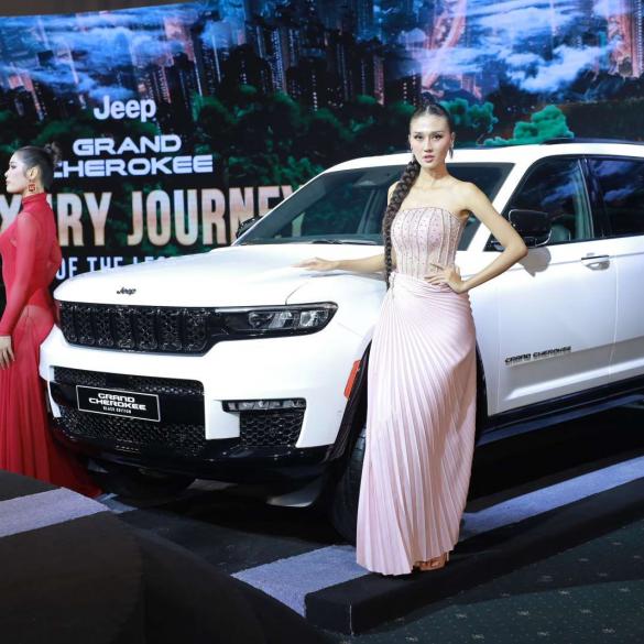 JEEP GRAND CHEROKEE LAUNCH EVENT